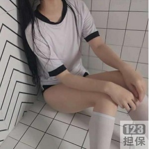 美少女洛莉虎牙紧身健身服装粉红se you惑